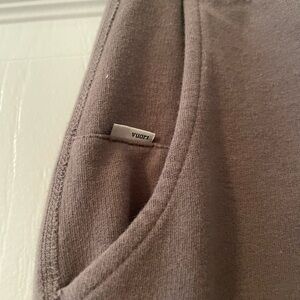 Vuori light brown sweatpants